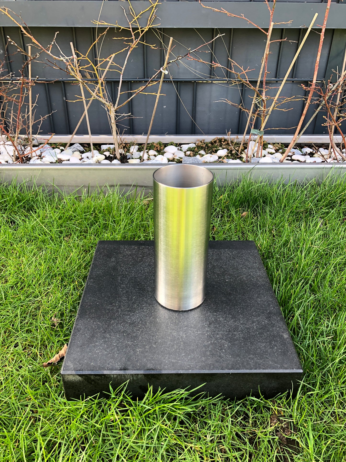 Edelstahlvase Grabvase modern